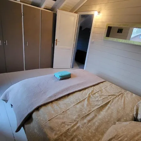 Chalet Dans Un Parc Privatif Arboré *